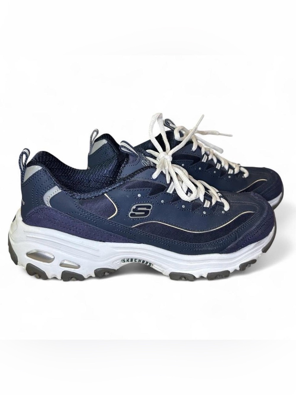 Skechers D’Lites  Navy and White Chunky Lace-Up Sneakers